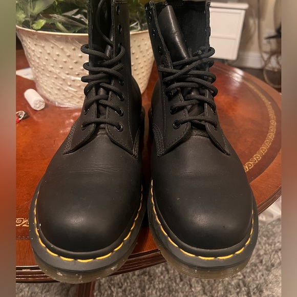 DR. MARTENS
DR. MARTENS BOOT 1460 VINTAGE UNISEX - Picture 8 of 13